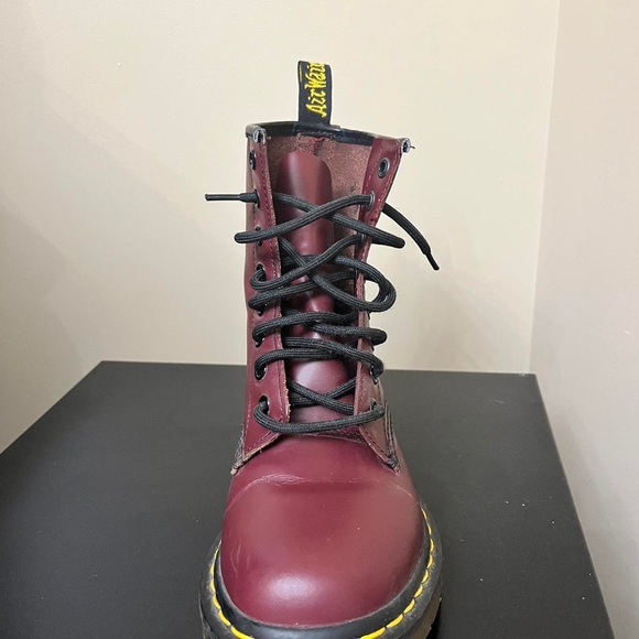 Dr. Martens Women - Picture 4 of 4